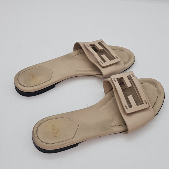 Fendi Baguette FF Leather Sandals Tan Size 39 (US 8.5) - Picture 5 of 15